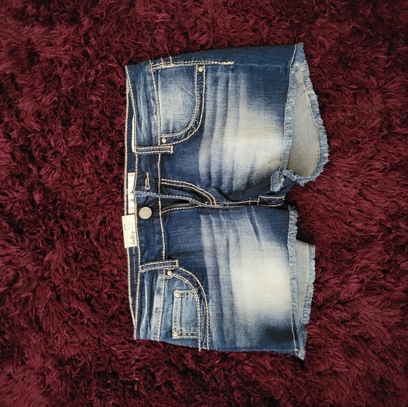 Daytrip buckle jean shorts 27 7 denim new - Picture 2 of 4